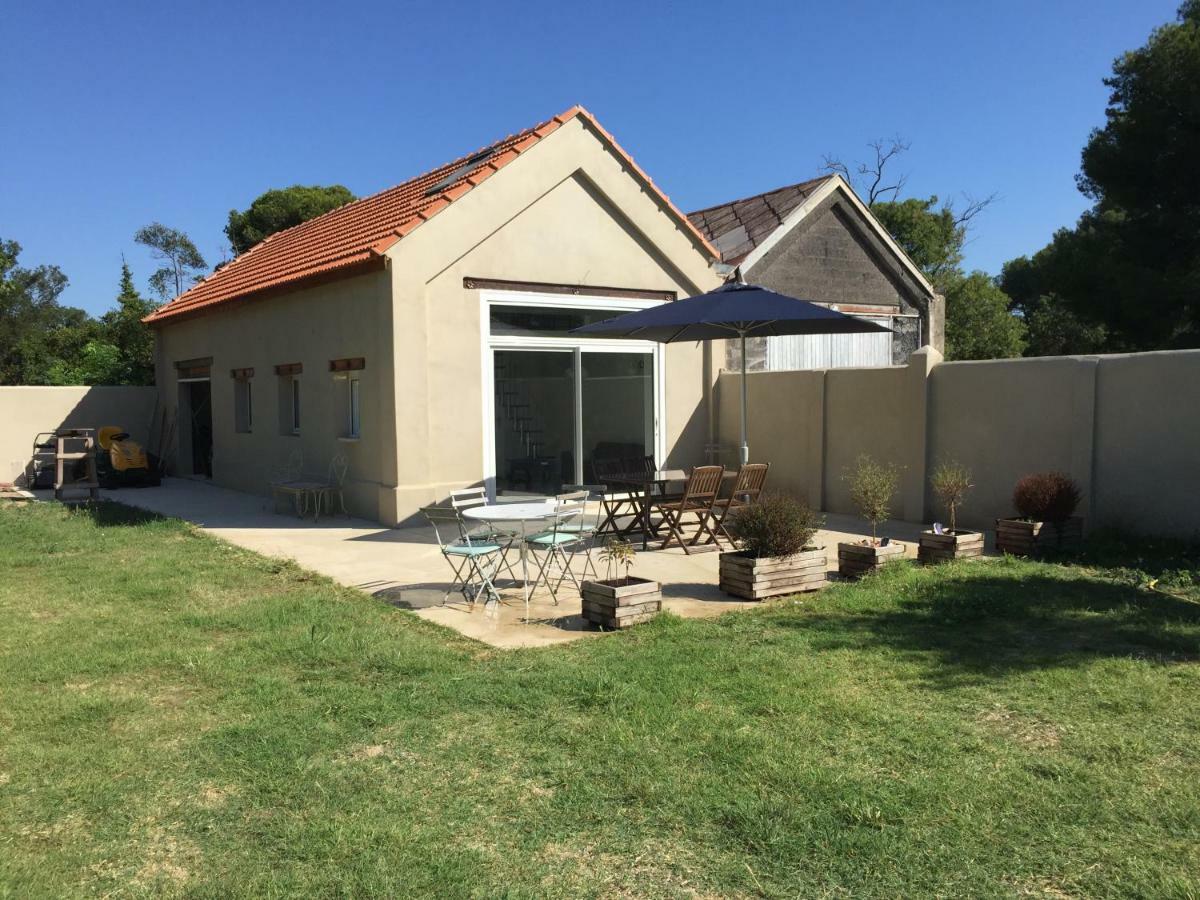 Maebrilu Camargue Provence Bed & Breakfast Salin-de-Giraud Exterior photo